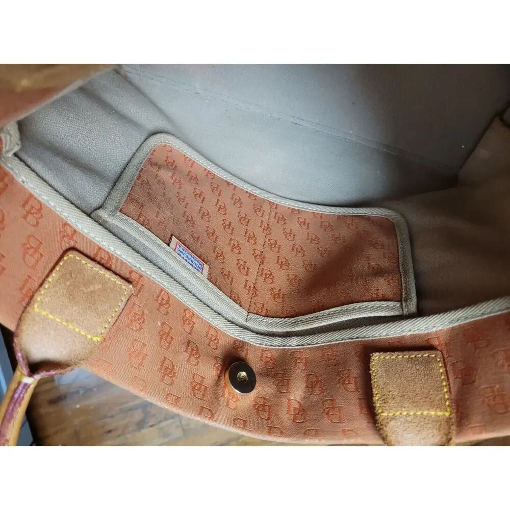 Dooney and Bourke Large Purse Orange Signature DB Canvas Leather Vintage Brown - Picture 16 of 16